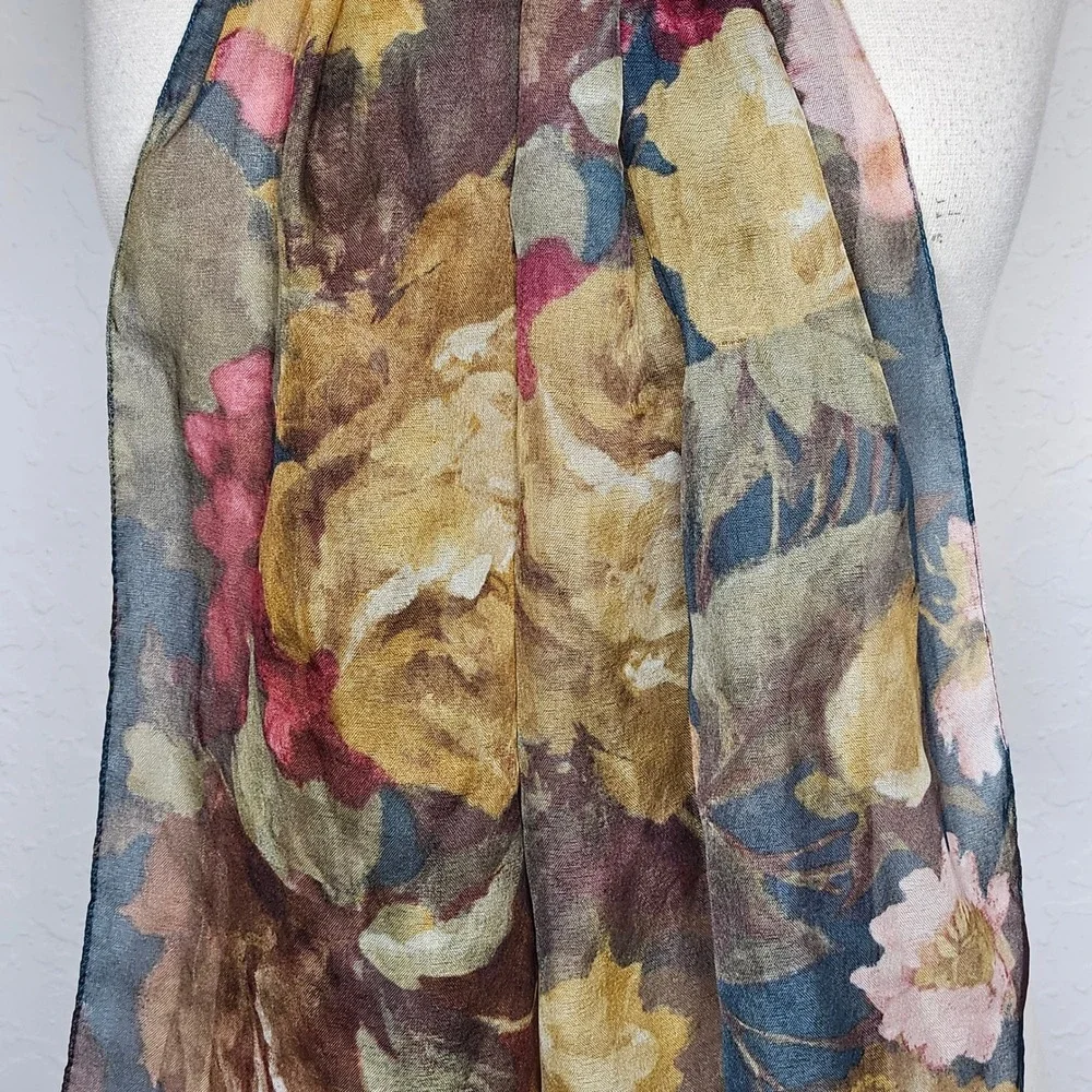 Romantic Floral Chiffon Scarf‎ Sheer Watercolor Roses Lightweight Wrap Shawl